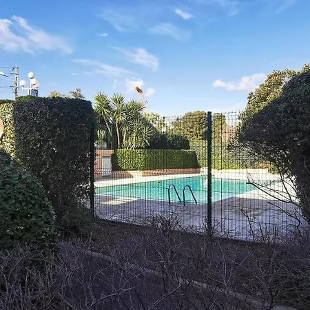 Magnifique Dans Avec Piscine Apartment *
