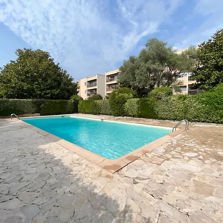 Magnifique Dans Avec Piscine