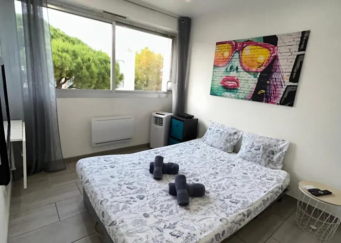Magnifique Dans Avec Piscine Apartment *