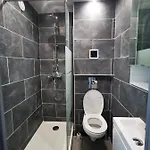 Διαμέρισμα Magnifique Dans Avec Piscine