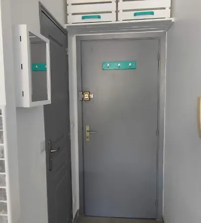 Magnifique Dans Résidence Avec Piscine Appartement Antibes
